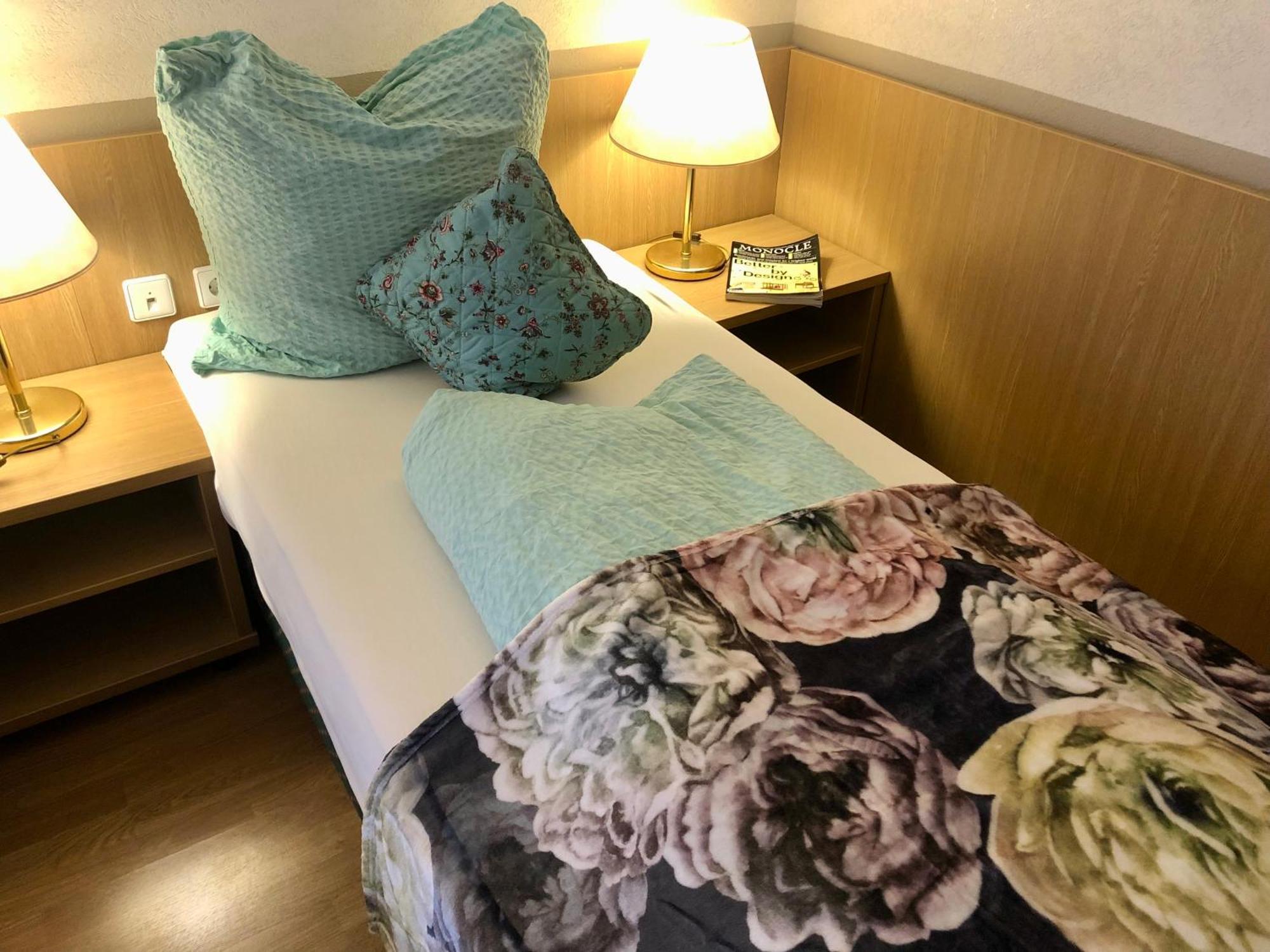 Goldener Hahn B&B Baiersbronn - Ferienwohnungen Mit Hotel Service Nahe Gartenschau Tal X Cameră foto